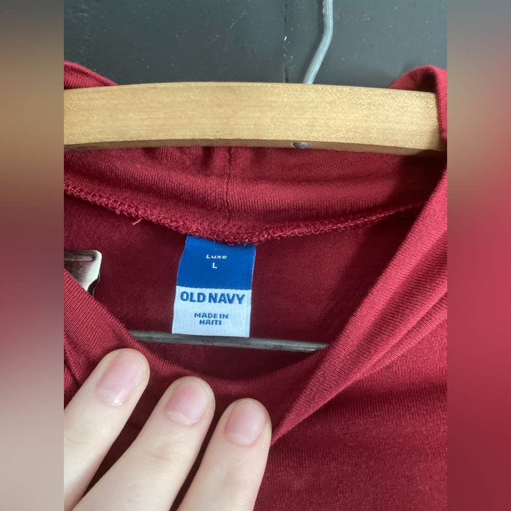 Old Navy Men's Rich Red Long Sleeve Tee - Picture 2 of 3